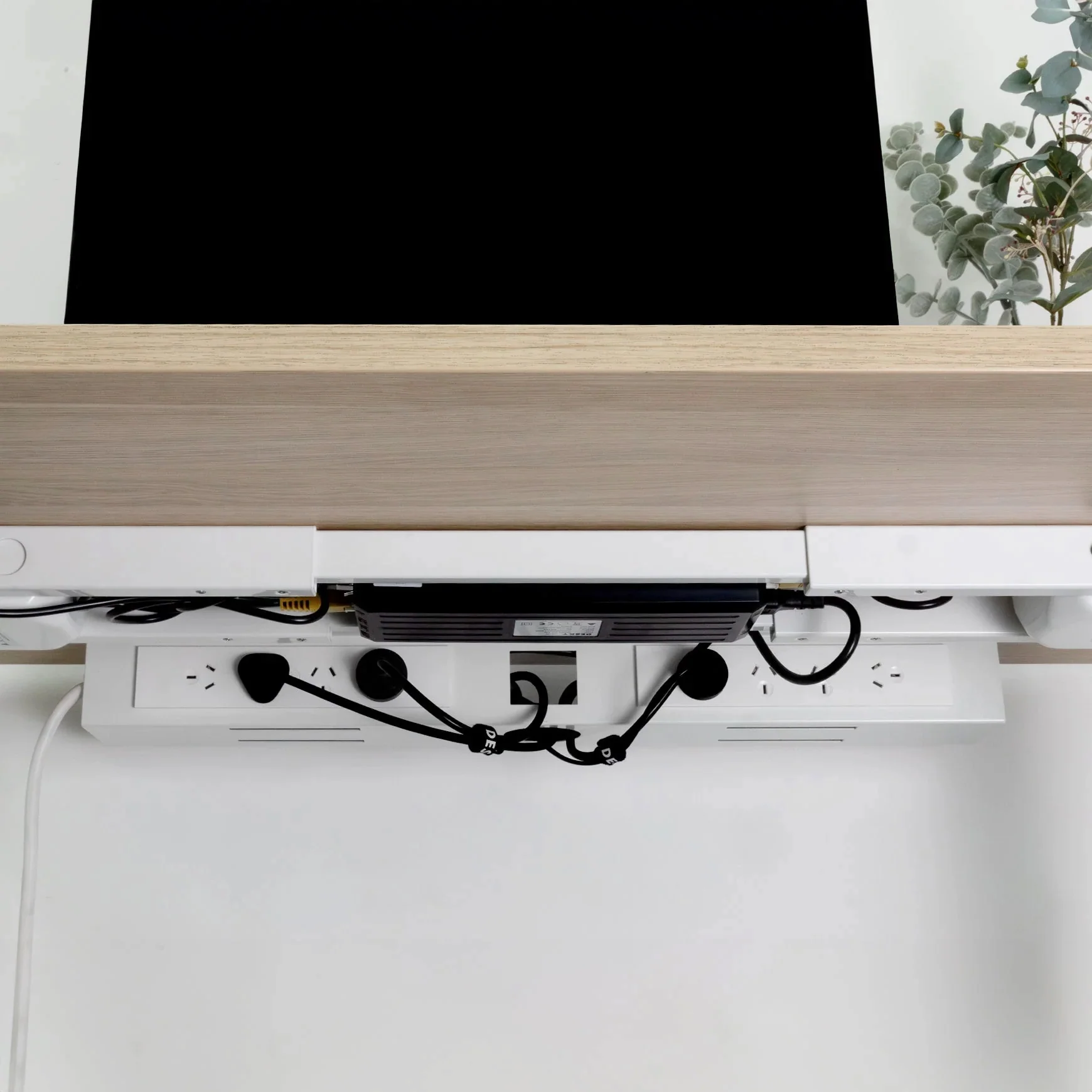 Desky Mini Cable & Power Tray - Image 7